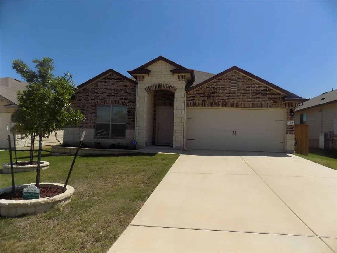 Photo of 124 Rearden BLVD
