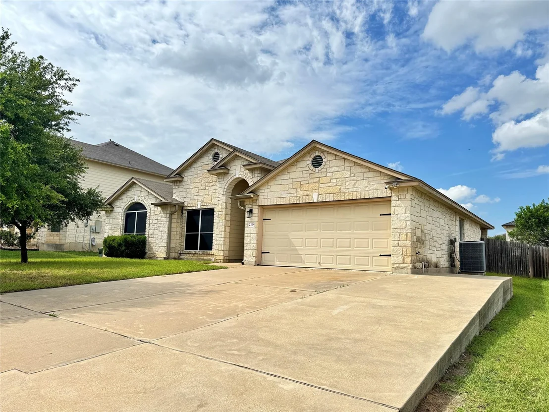 Photo of 219 Memory LN