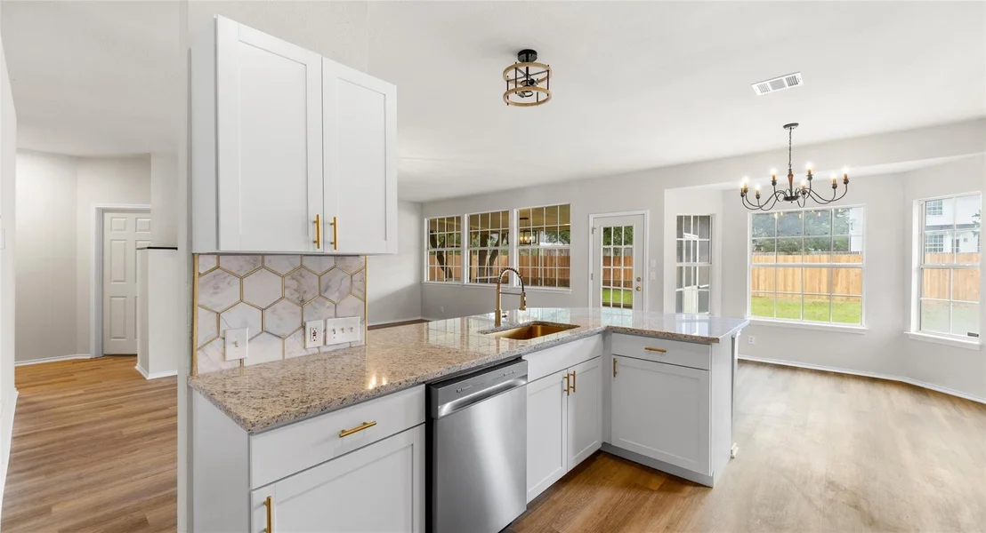 Photo of 412 Tamara DR