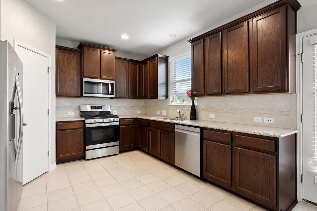 Photo of 366 Eagle Brook LN