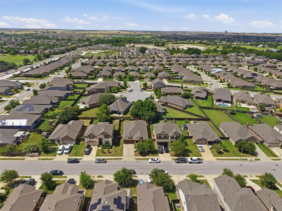 Photo of 3543 Pauling LOOP