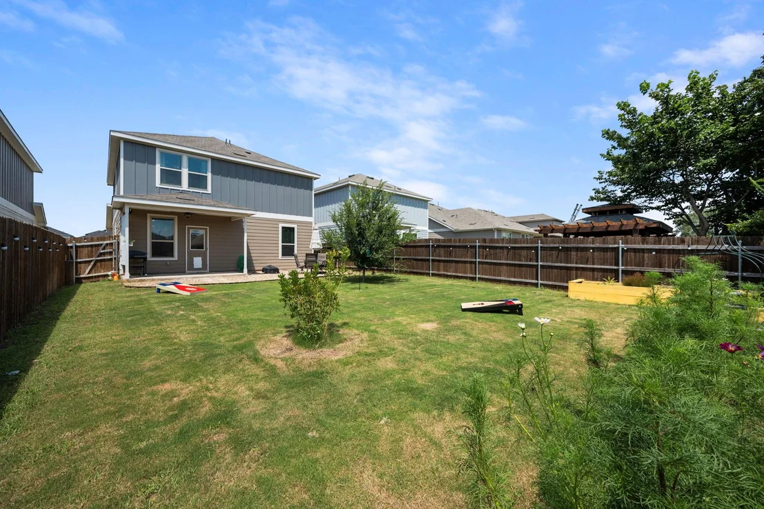 Photo of 27 Pacific Loon ST