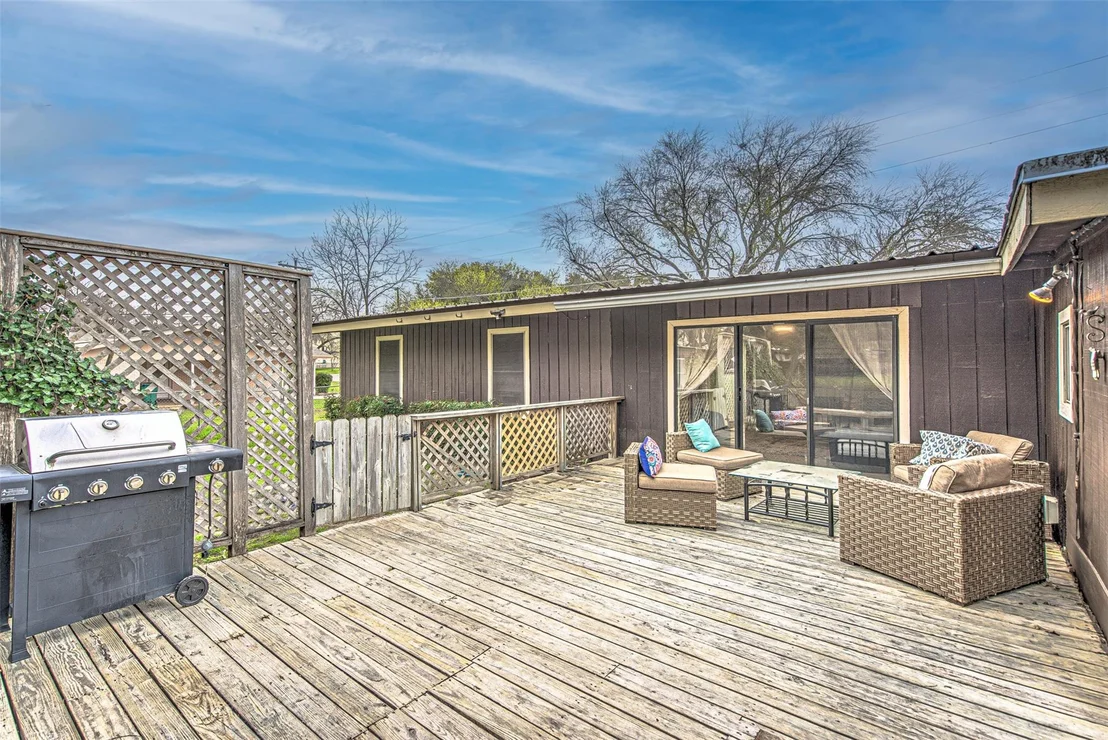 Photo of 5304 Bedford