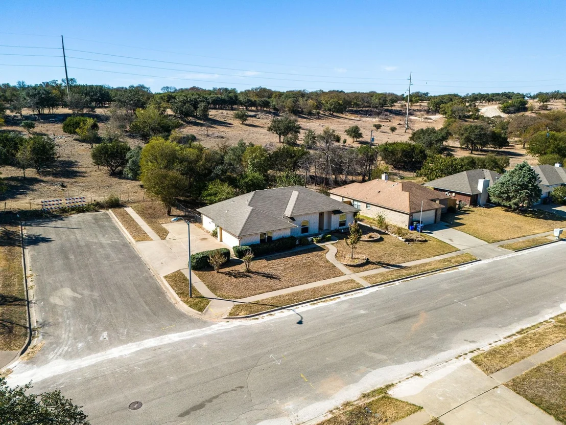 Photo of 906 Northern Dancer DR