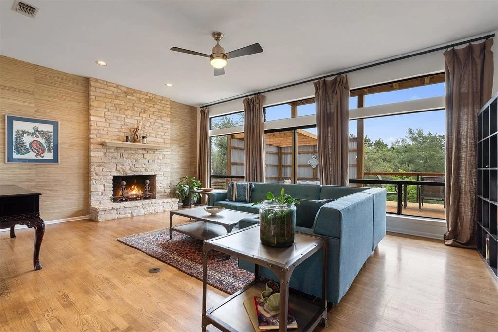 Photo of 5308 Great Divide DR