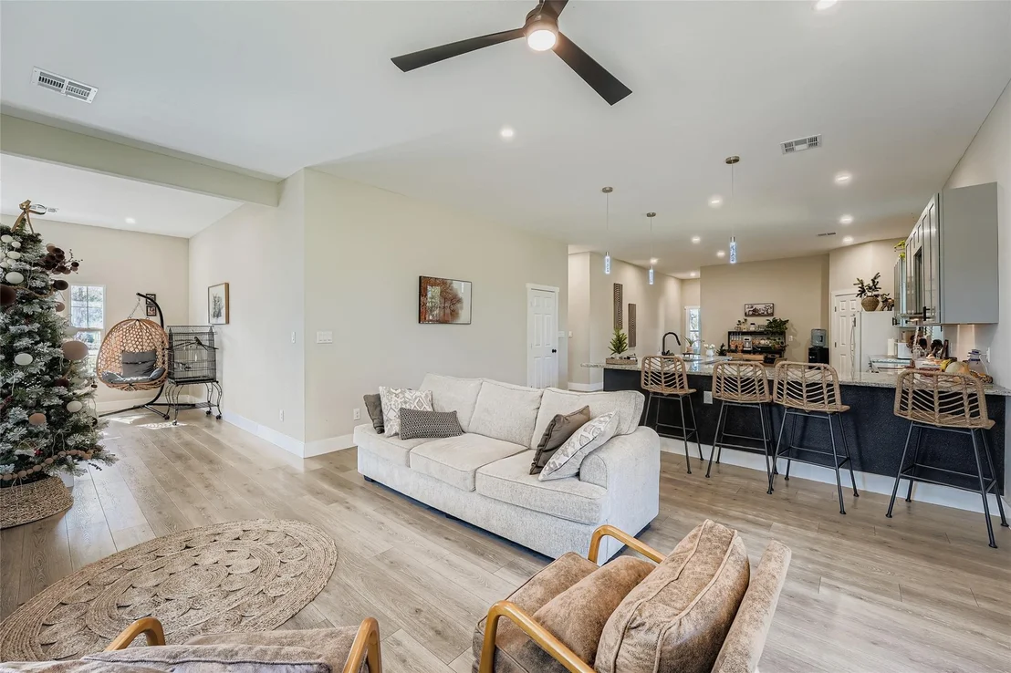 Photo of 149 Arosa DR