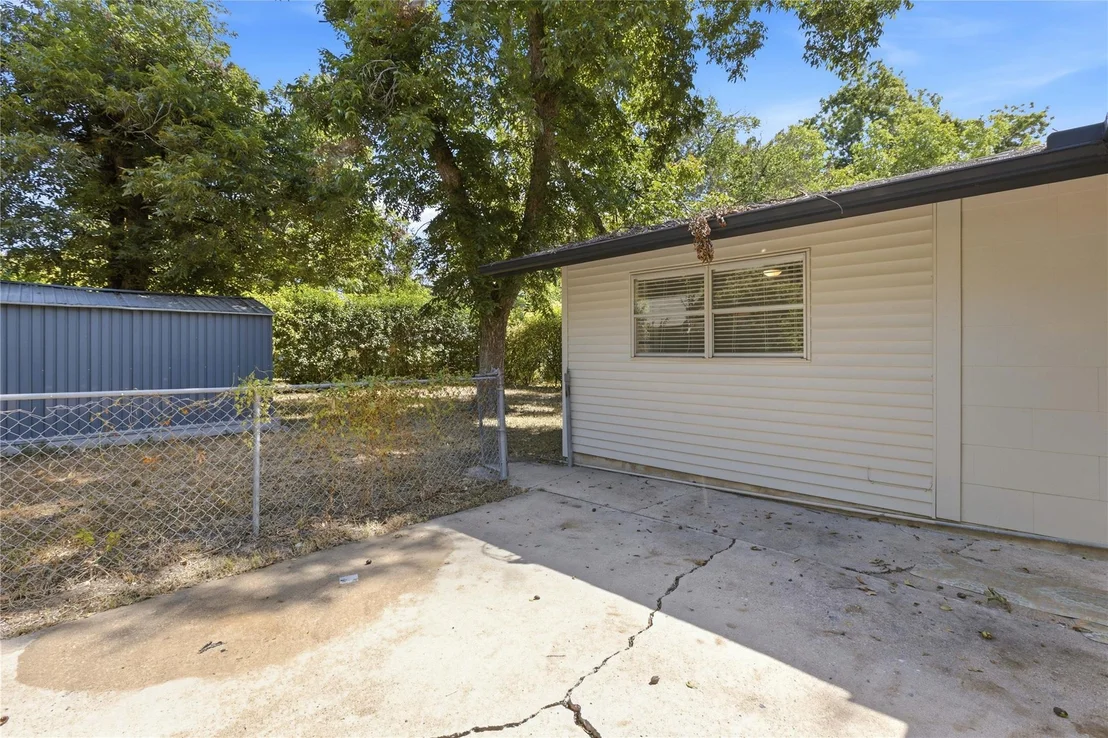 Photo of 3206 Goodwin Ave