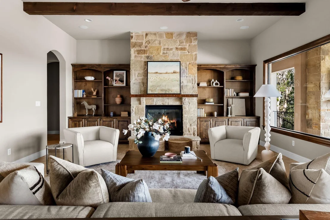 Photo of 8145 Lake Mountain LN