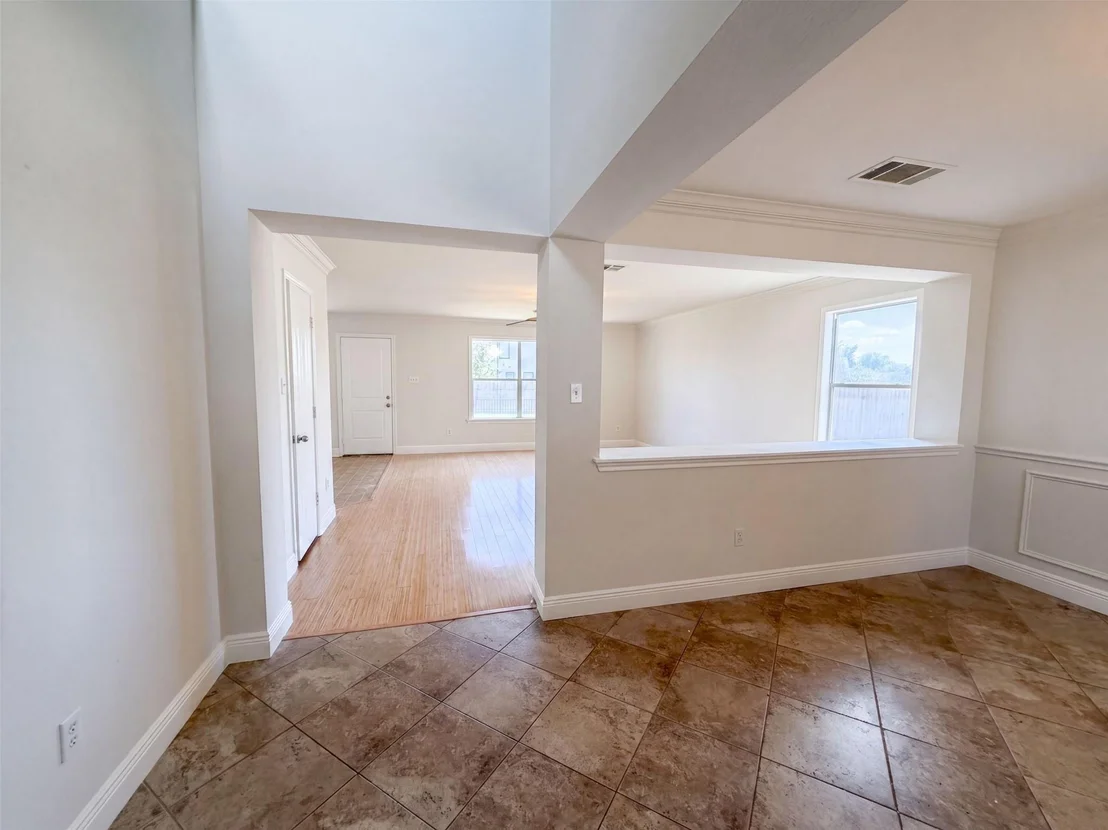 Photo of 101 Gillespie LN