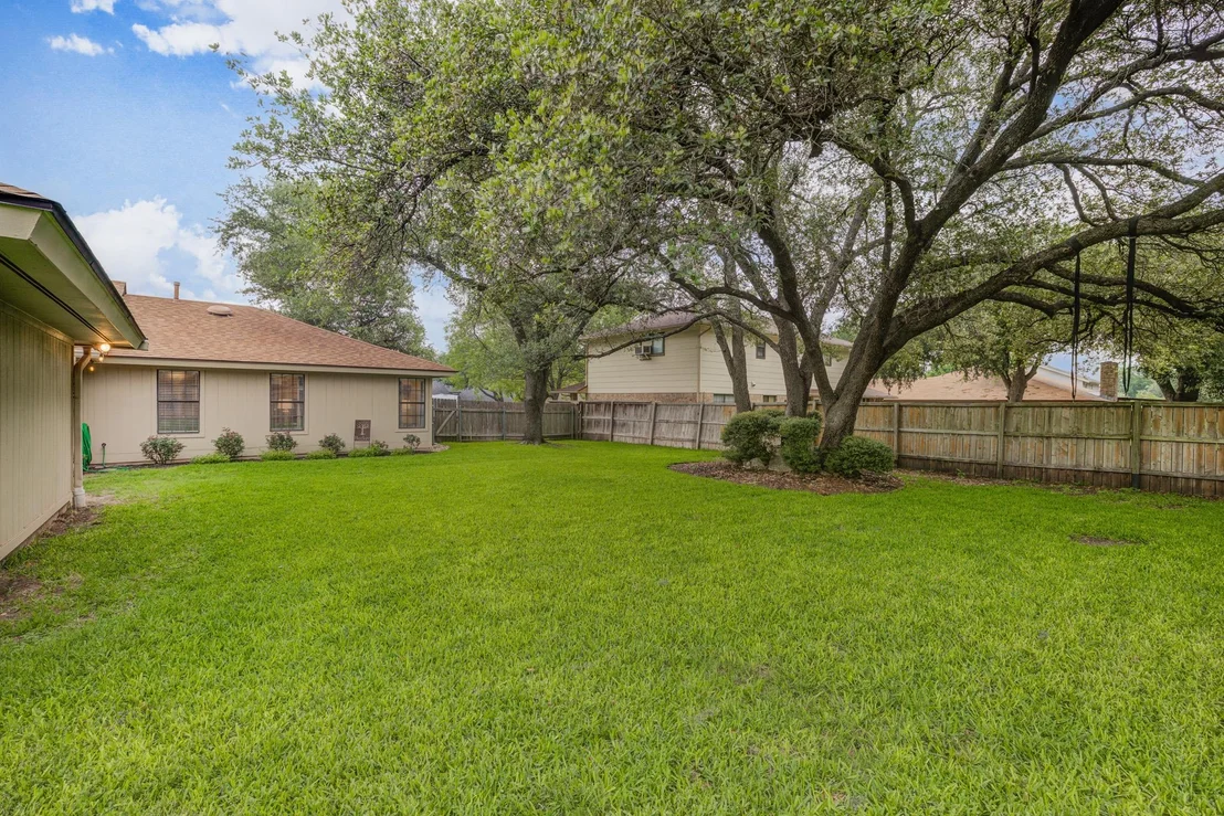 Photo of 11501 D K Ranch RD