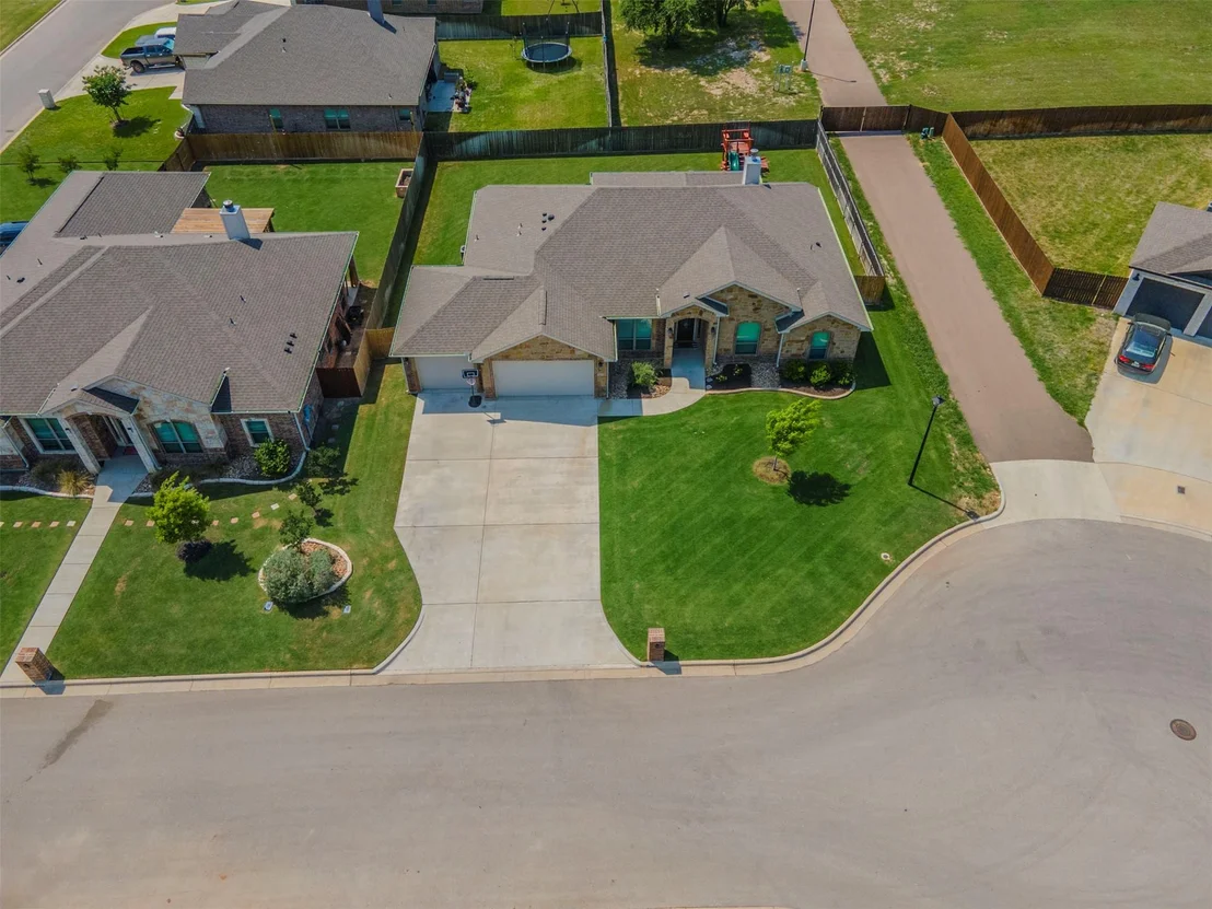Photo of 3409 Long Fellow DR
