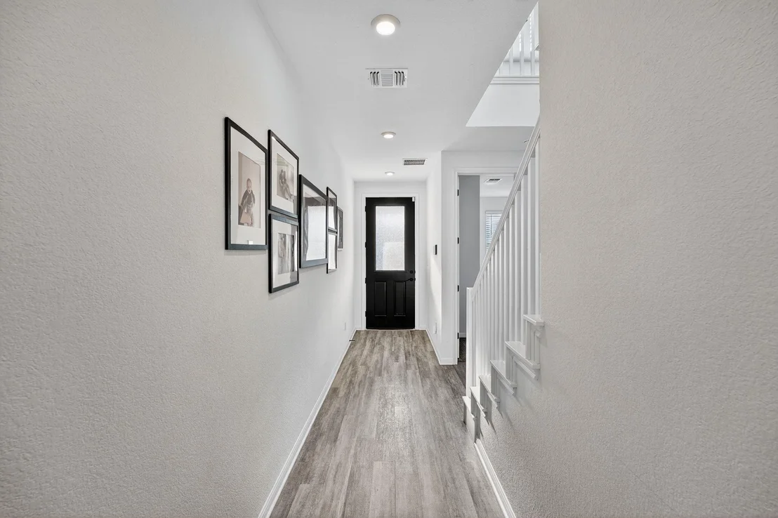 Photo of 637 Seabiscuit DR
