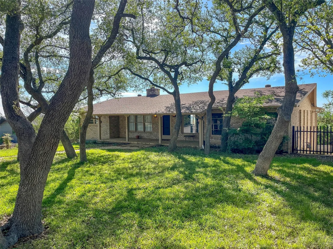 Photo of 4809 Crestway DR