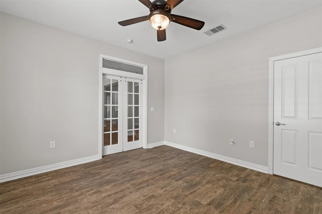 Photo of 102 Emory Peak TRL
