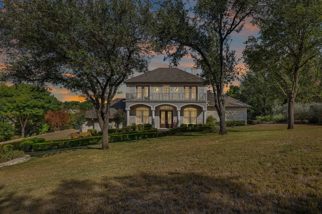 Photo of 3322 Far View DR