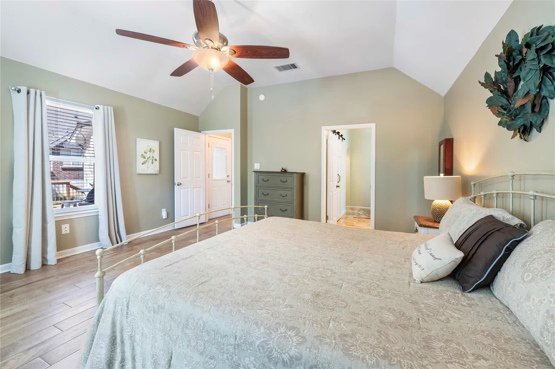 Photo of 301 Gann ST