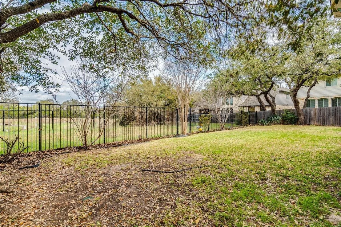 Photo of 6704 Walebridge LN