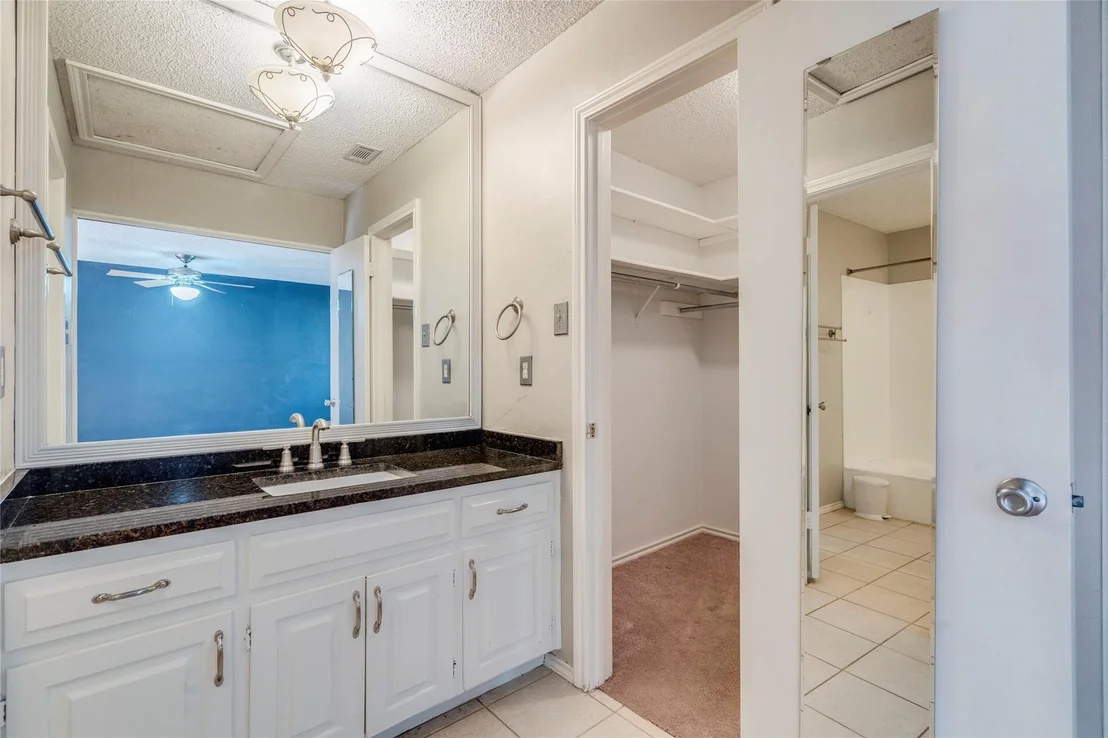 Photo of 7507 Valburn DR