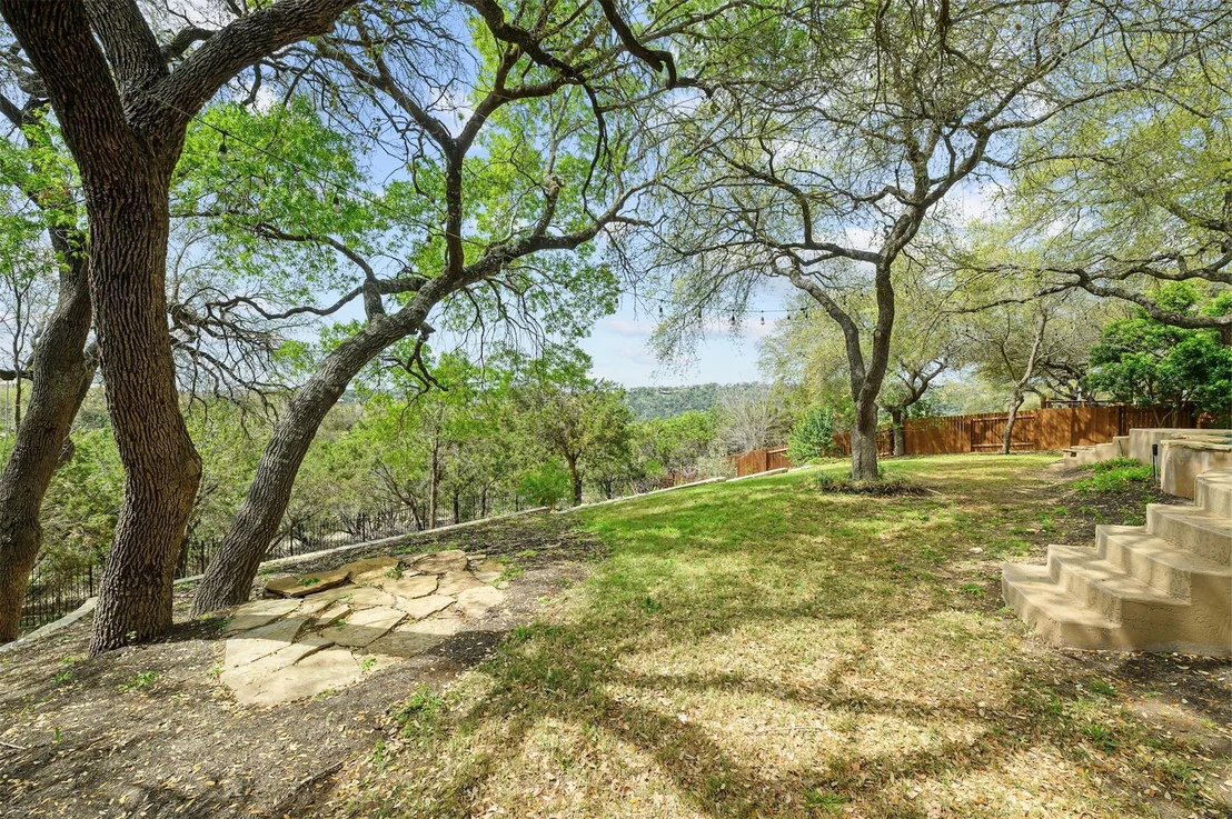 Photo of 13601 Montview DR