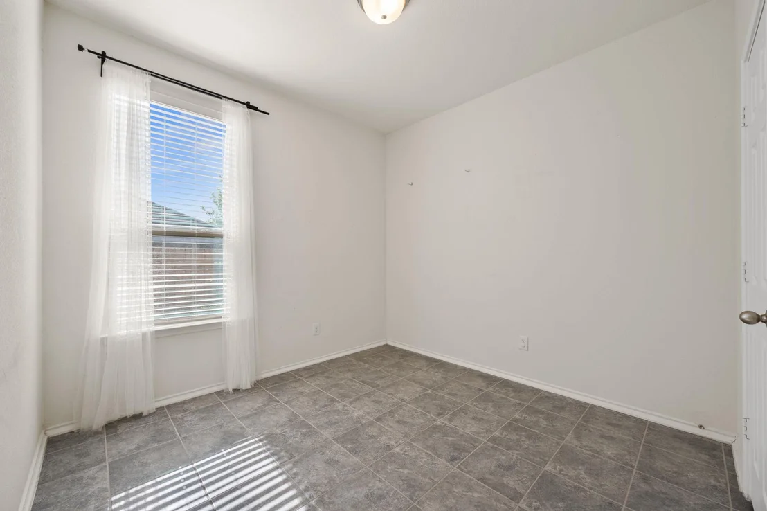 Photo of 14712 Lake Victor DR