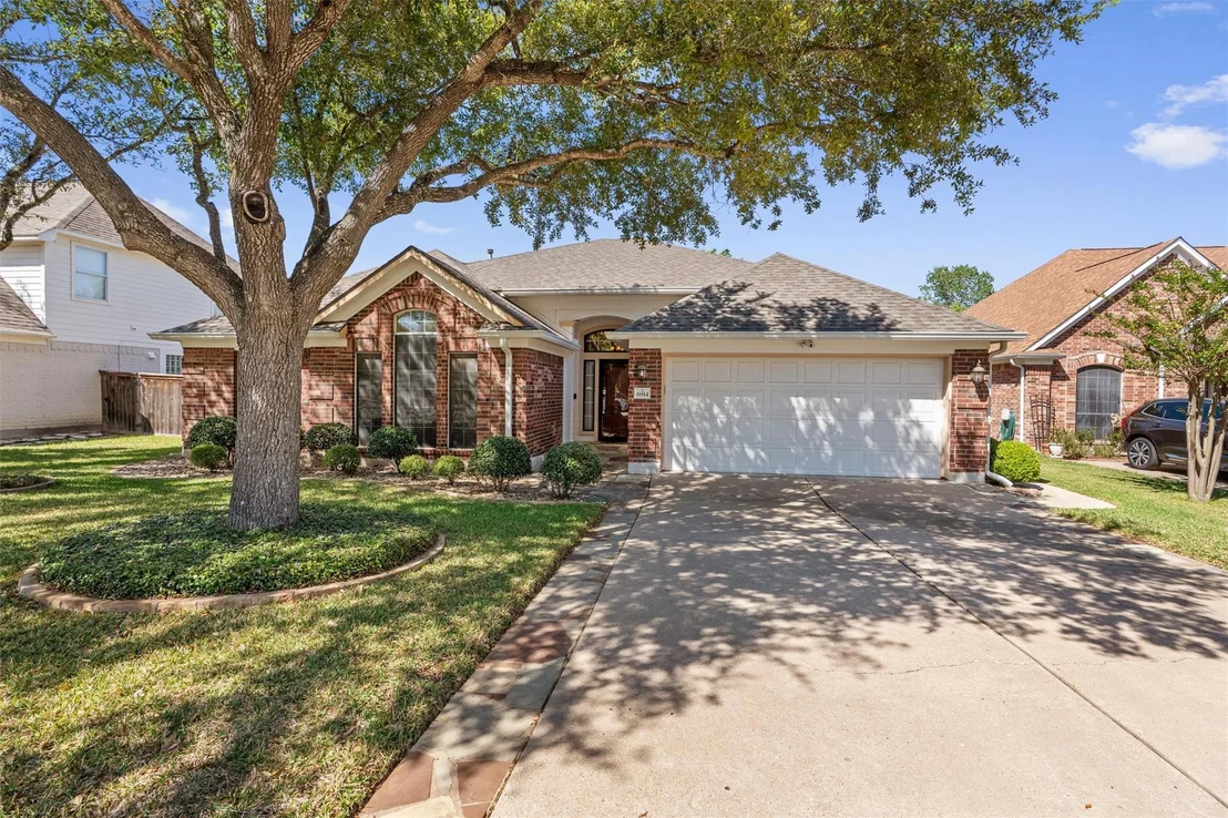 Photo of 6814 Thistle Hill WAY
