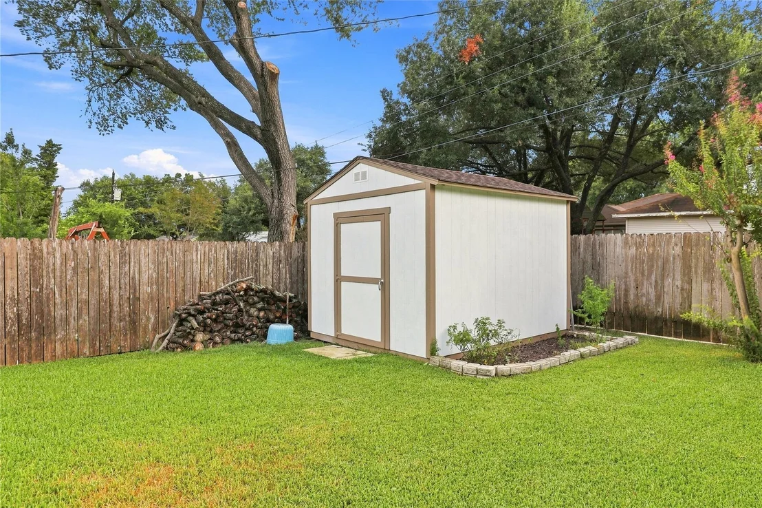 Photo of 1509 Quail Run RD