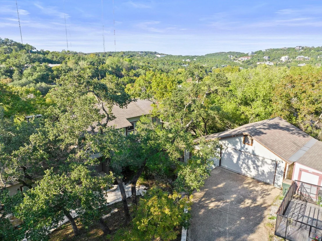 Photo of 2300 Toro Canyon RD