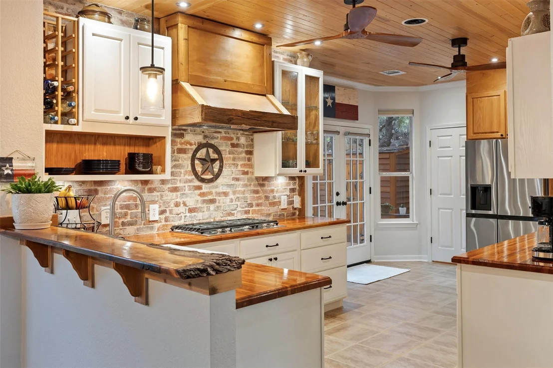Photo of 4345 Canyon Glen CIR
