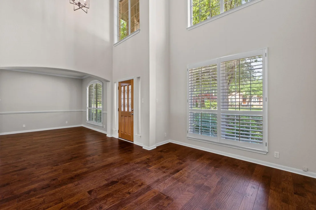 Photo of 1104 Camden CV