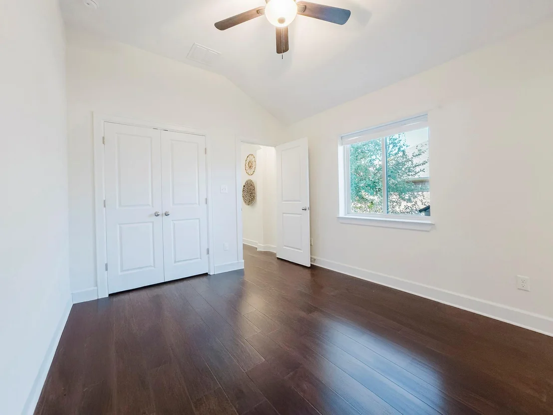 Photo of 349 Arapaho DR