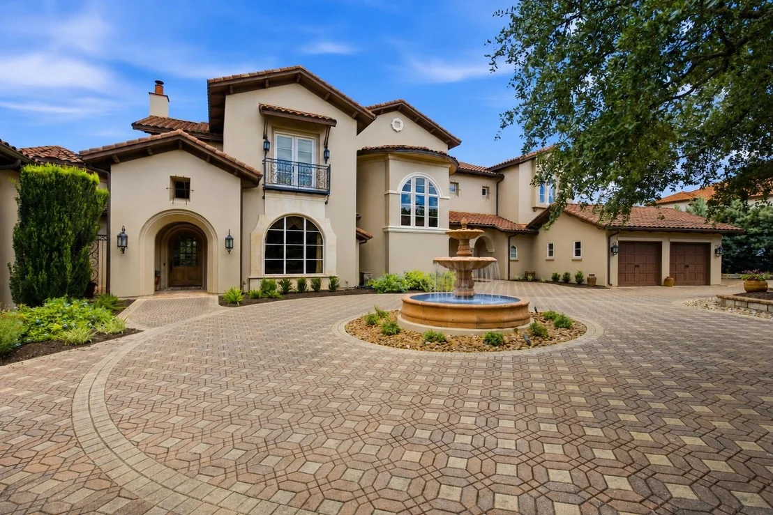 Photo of 1025 Marly WAY