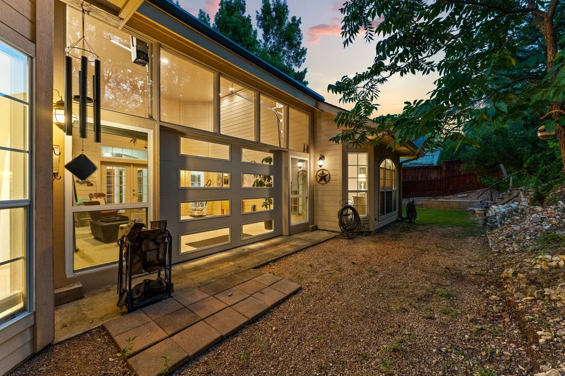 Photo of 2700 Pearce RD