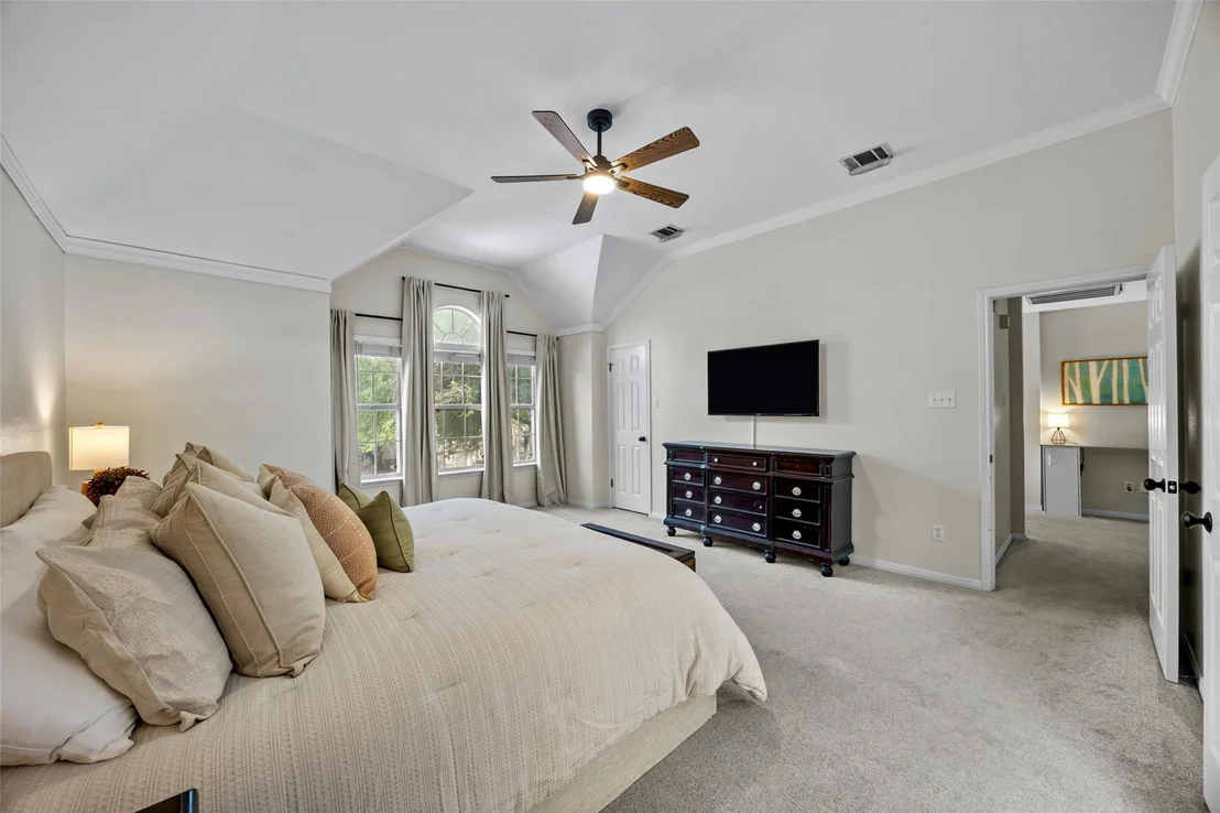 Photo of 1214 Cardinal LN