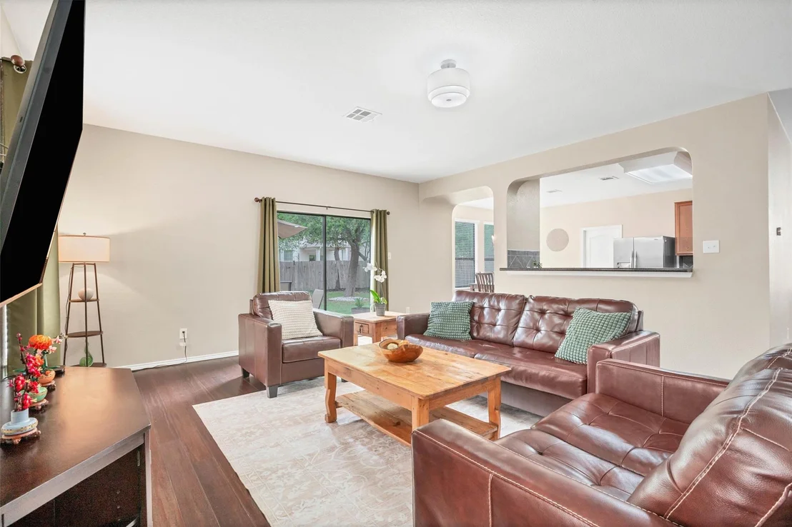 Photo of 515 Paseo Grand DR