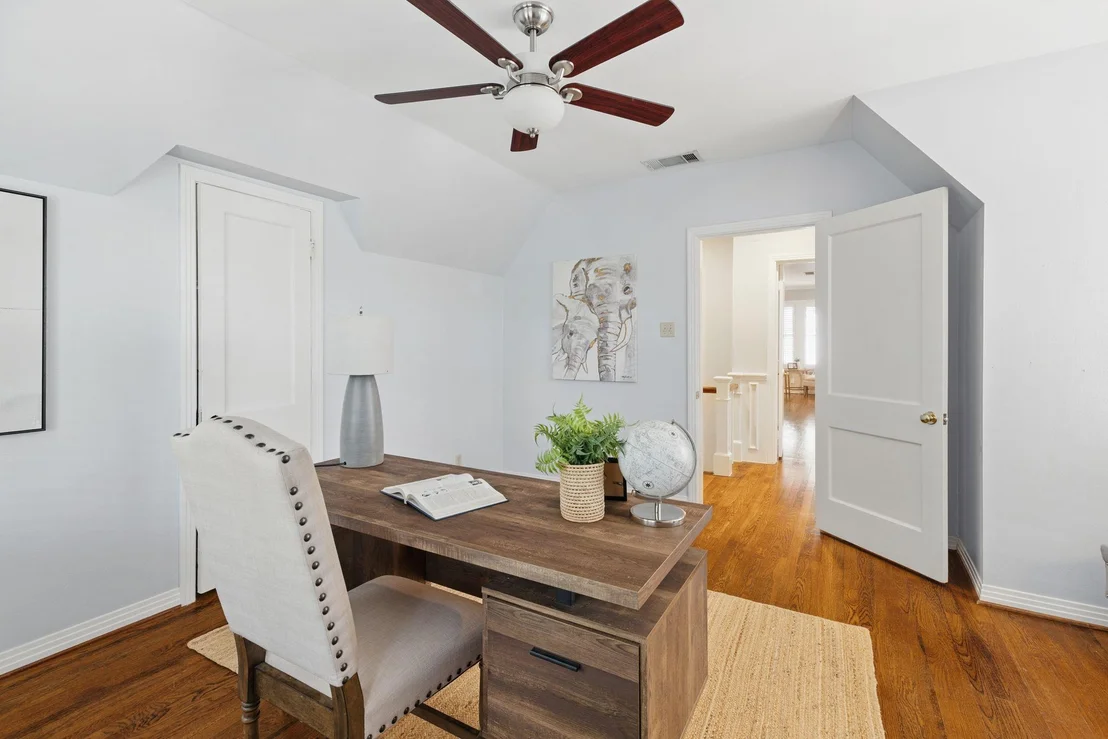 Photo of 1006 Gaston Ave