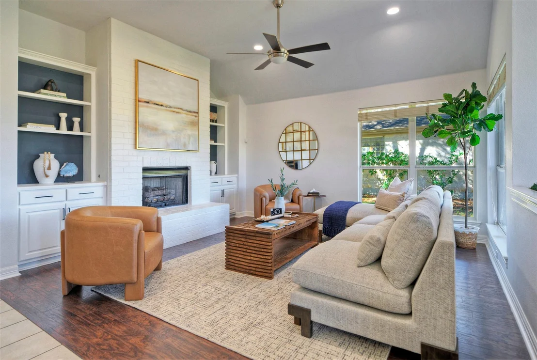 Photo of 10833 Olympia Fields LOOP