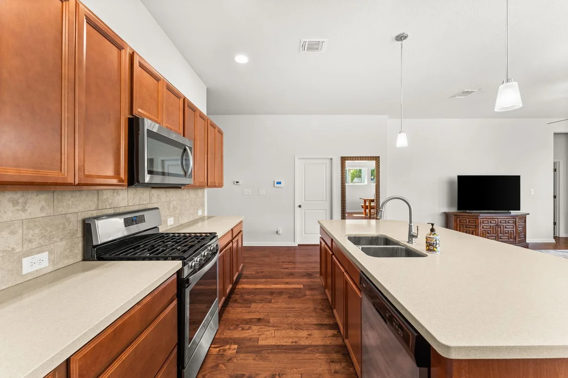 Photo of 489 Bridgestone WAY