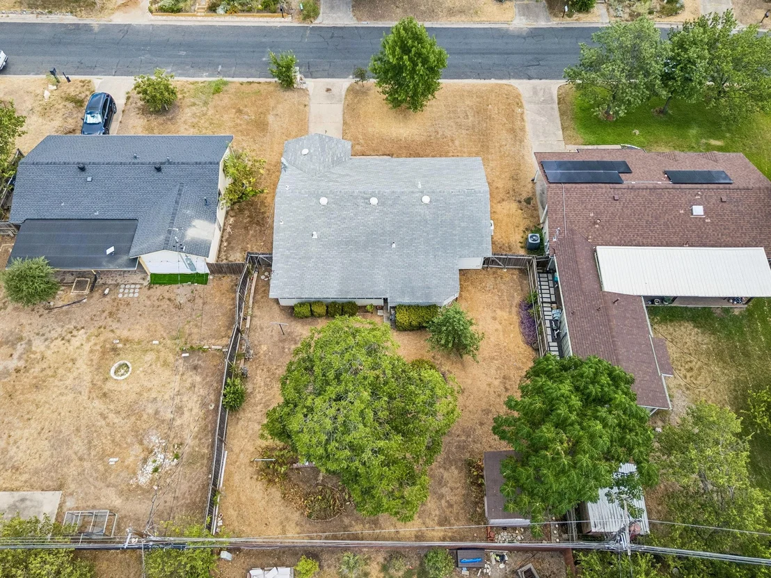 Photo of 6904 Miranda DR