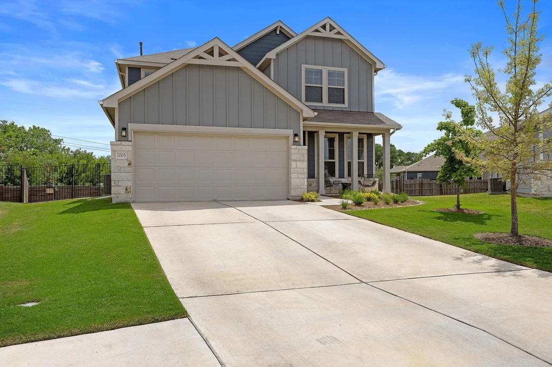 Photo of 7005 Van Buren LN