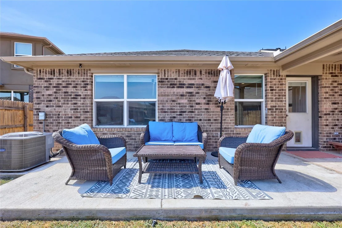 Photo of 304 Dubina Ave