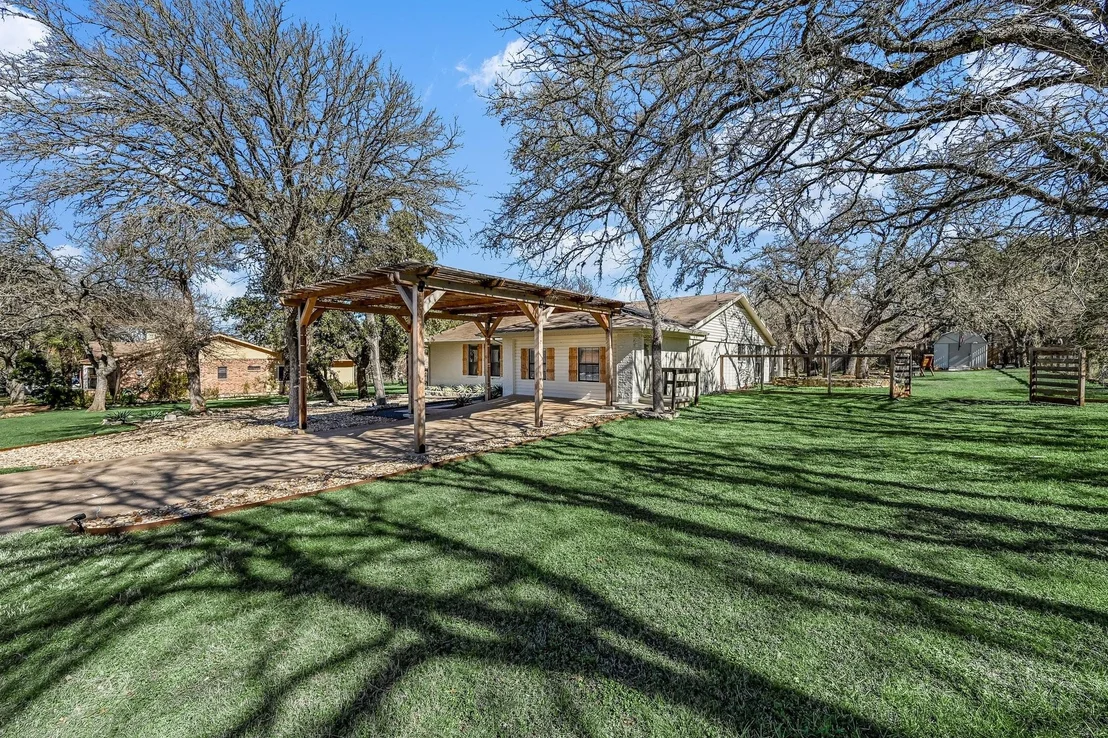 Photo of 1003 Mockingbird DR
