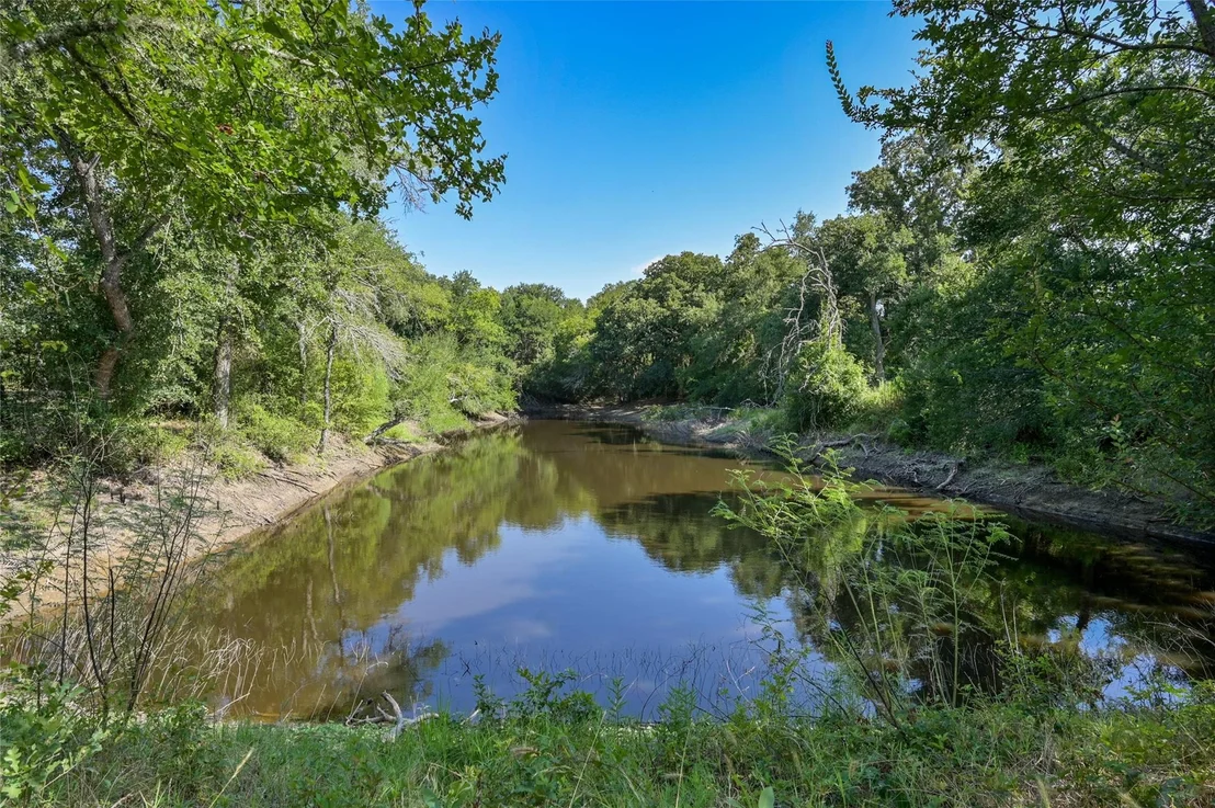 Photo of 681 County Road 474
