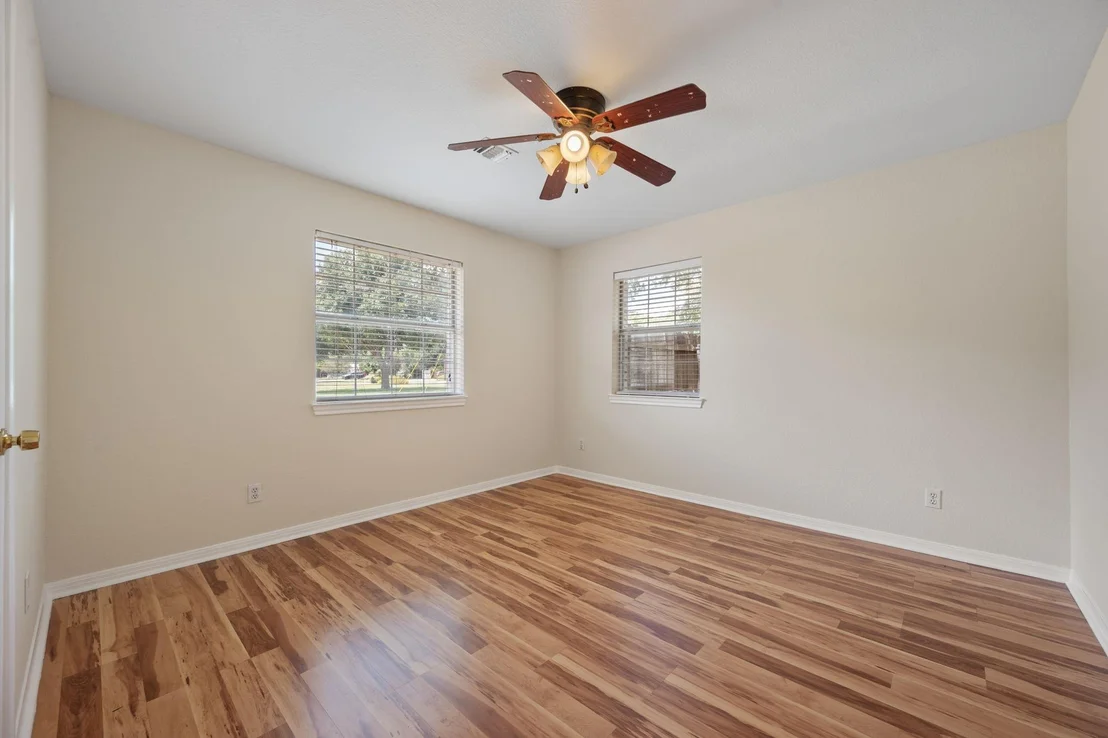 Photo of 201 Pecan LN
