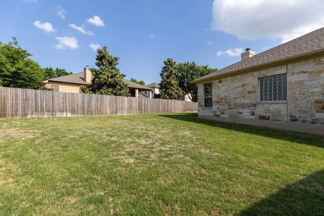 Photo of 2129 Aaron Ross WAY