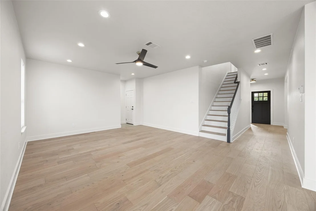 Photo of 117 Waterloo DR