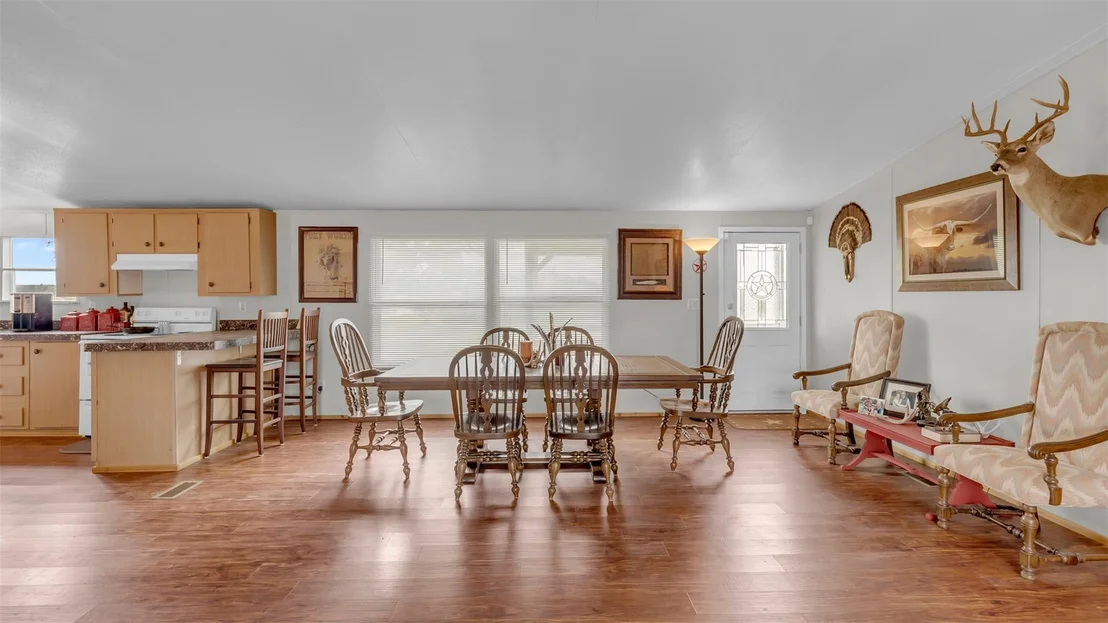 Photo of 7945 County Road 202