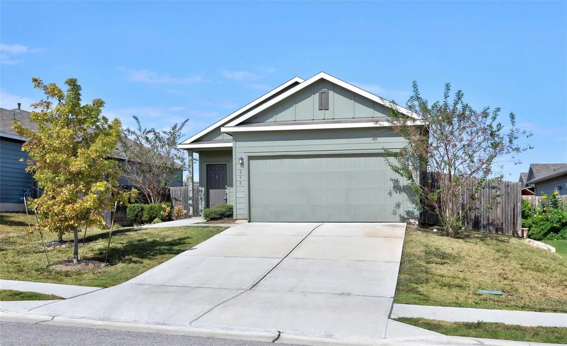 Photo of 288 Emerald Green TRL