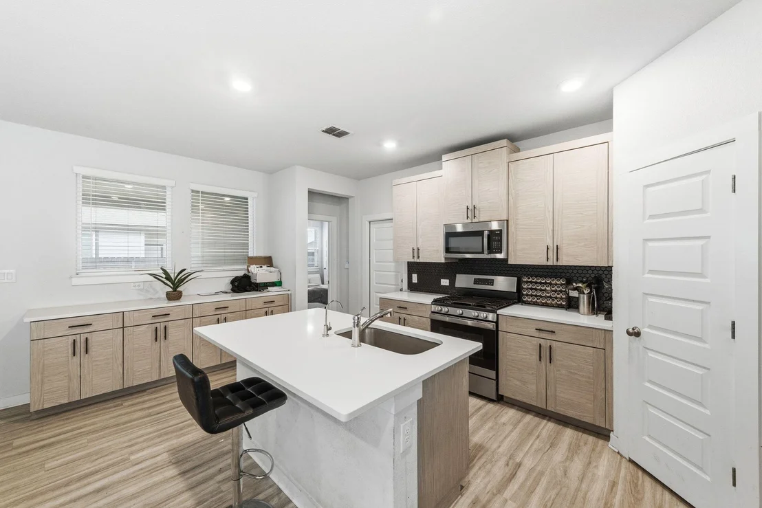 Photo of 241 Banff DR