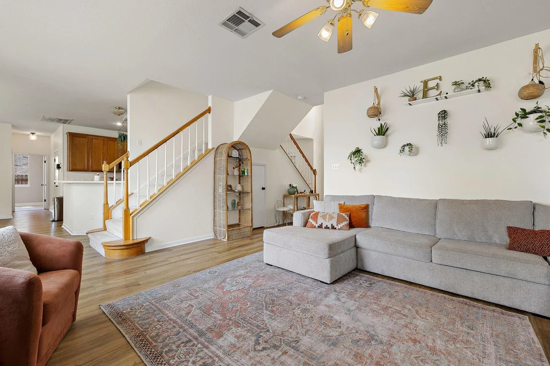 Photo of 403 Keenland DR