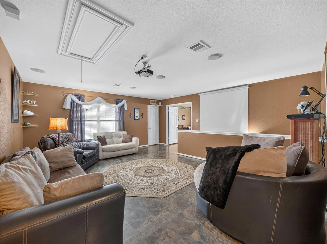 Photo of 804 Cisco Valley CV